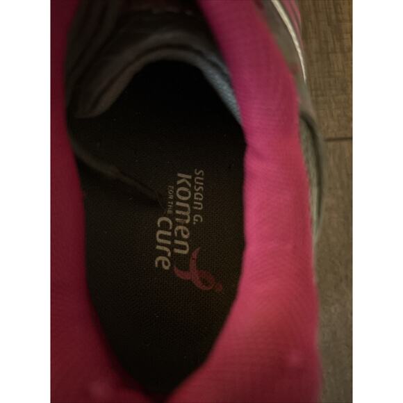 New Balance 990v3 Womens 8.5 Breast Cancer Awareness Running Shoes Gray Pink - Picture 10 of 16